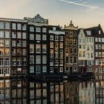 Foto van grachtenpanden in Amsterdam
